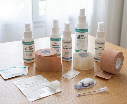 Sprays barrière, films protecteurs, patchs et bandes adhésives posés sur une table, accessoires contre le décollement des capteurs