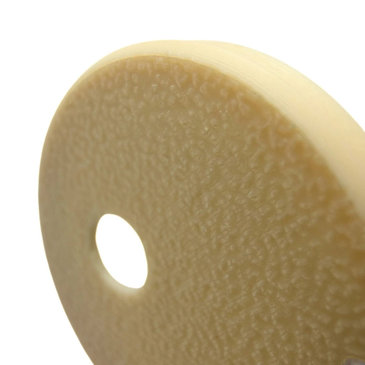 Coque beige clair pour capteur FreeStyle Libre 3, vue macro du dessus